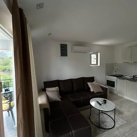Apartmani Corovic 科托尔 外观 照片